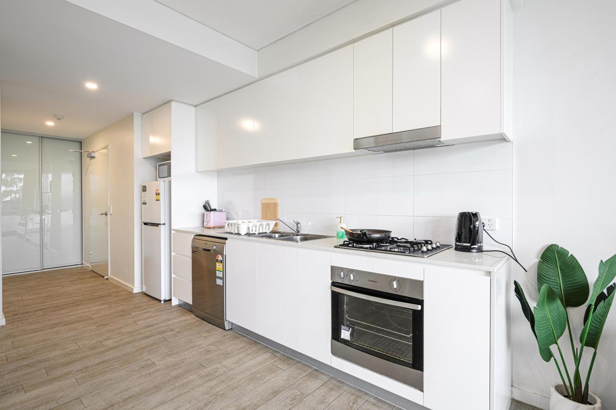 Liverpool Adorable 2Br Apt With Free Parking Warwick Farm Exterior foto